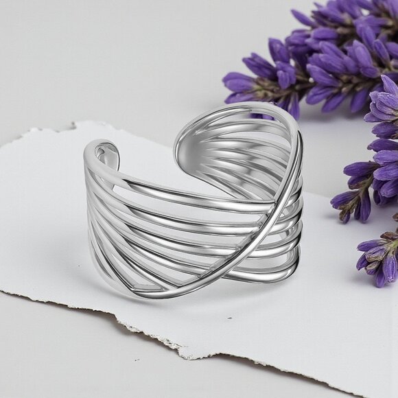 🆕 Modern Chic Crisscross Ring 18K Gold Plated Stainless Steel Adjustable Band - Picture 6 of 10